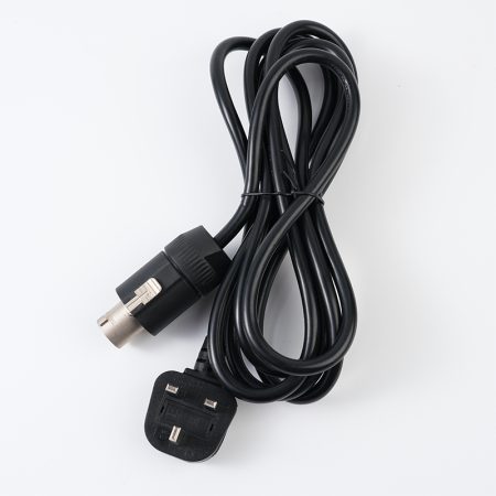 British Standard 13A TO NEUTRIK 32A